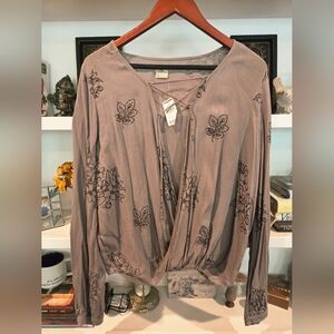 O'neill Women's Floral Embroidered Top - Gray And Black - Size M